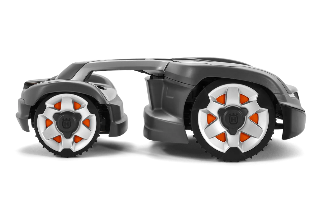 Husqvarna Robotic Automower® 435X AWD (0.9 acre)