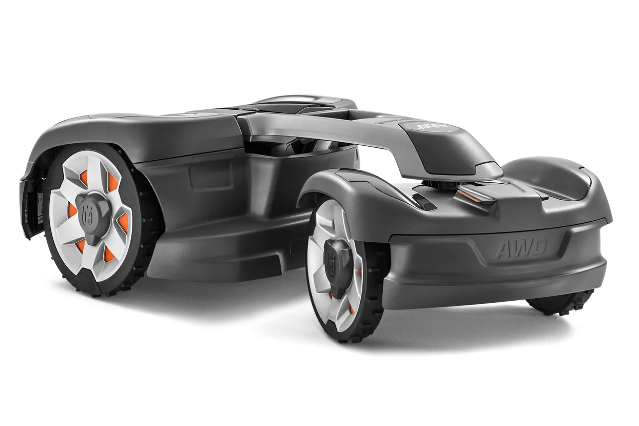 Husqvarna Robotic Automower® 435X AWD (0.9 acre)