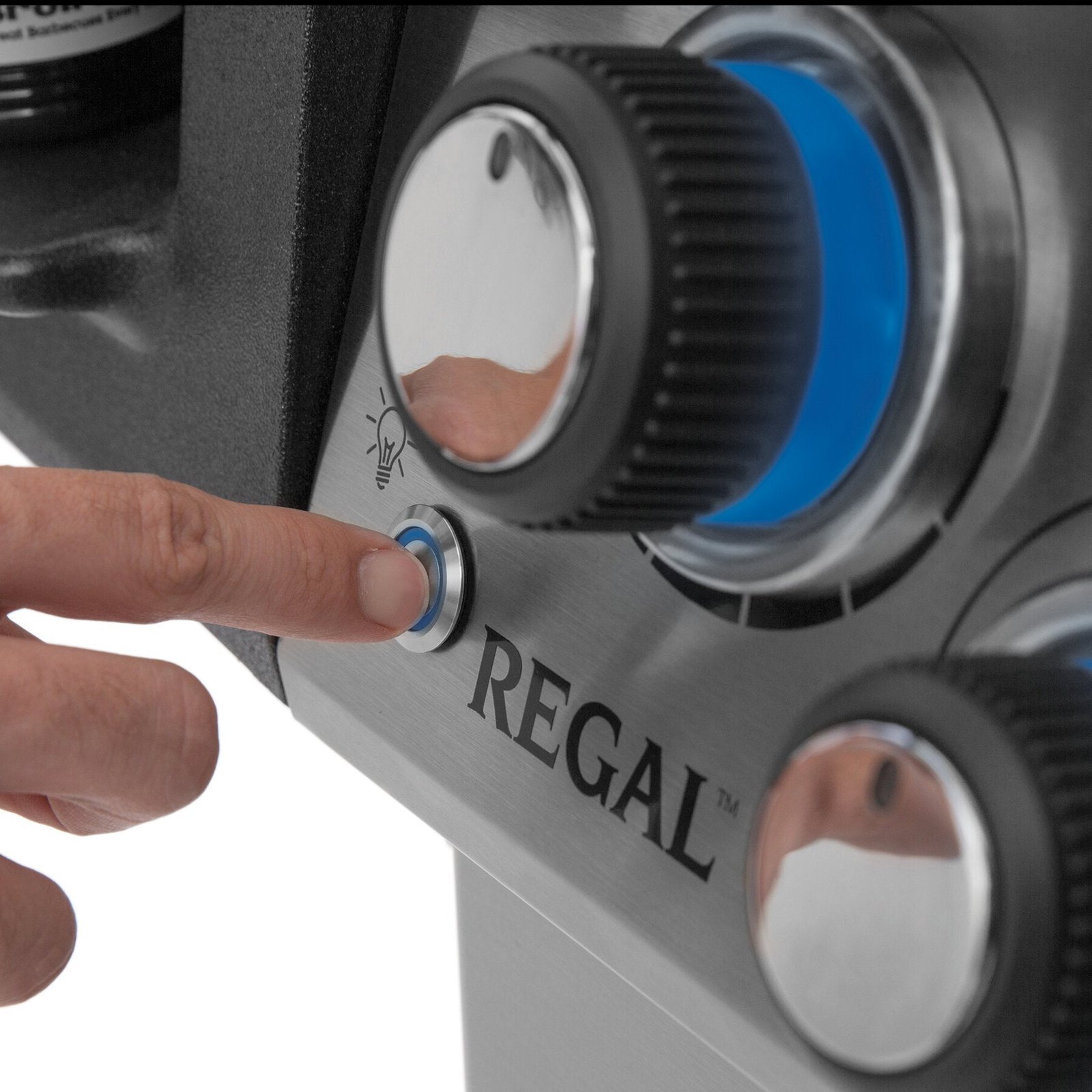 BK_Regal_ControlLights_SwitchSS_02_347eb94b-aaf5-4022-973c-6048509697c9.jpg
